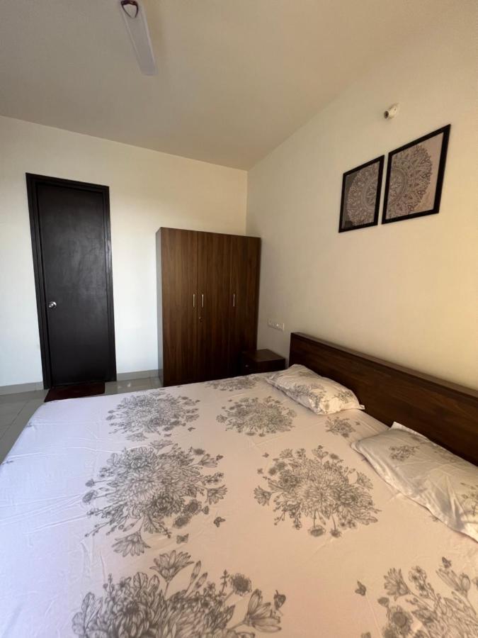 Apartamento 2Bhk Luxurious Beautiful Flat Near Iim Aiims Nagpur Exterior foto